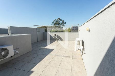 Área Externa de casa à venda com 3 quartos, 350m² em Jardim Itu, Porto Alegre