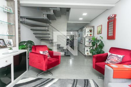 Sala de casa à venda com 3 quartos, 350m² em Jardim Itu, Porto Alegre