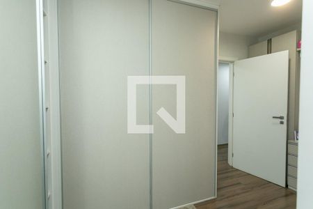 Quarto 1 de casa à venda com 3 quartos, 350m² em Jardim Itu, Porto Alegre