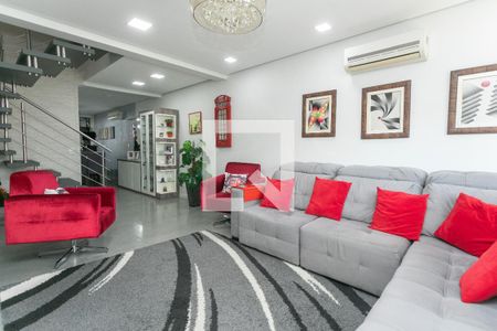 Sala de casa à venda com 3 quartos, 350m² em Jardim Itu, Porto Alegre