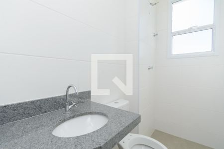 Banheiro Social de apartamento à venda com 3 quartos, 75m² em Diamante, Belo Horizonte