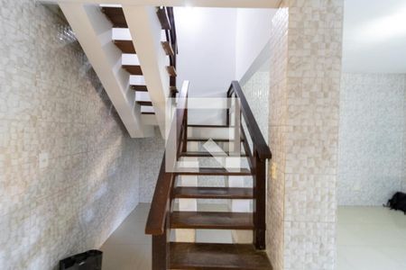 Sala de casa à venda com 3 quartos, 215m² em Hípica, Porto Alegre