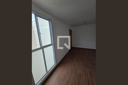 Sala de apartamento para alugar com 2 quartos, 41m² em Jardim Esmeraldina, Campinas