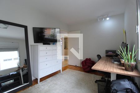 Quarto 1 de apartamento à venda com 2 quartos, 100m² em Itaim Bibi, São Paulo