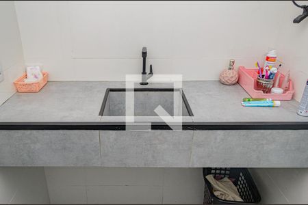 Banheiro de casa para alugar com 1 quarto, 70m² em Autódromo, Florianópolis