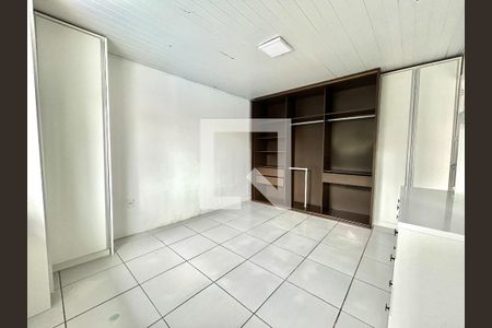 Quarto de casa para alugar com 1 quarto, 70m² em Autódromo, Florianópolis