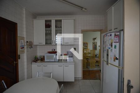 Cozinha de apartamento à venda com 4 quartos, 180m² em Vila Santa Teresa, Santo André