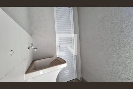 Área de Serviço de apartamento à venda com 2 quartos, 46m² em Vila Pires, Santo André