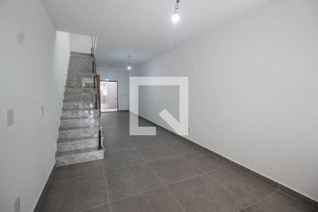 Sala de casa à venda com 3 quartos, 114m² em Vila Isolina Mazzei, São Paulo