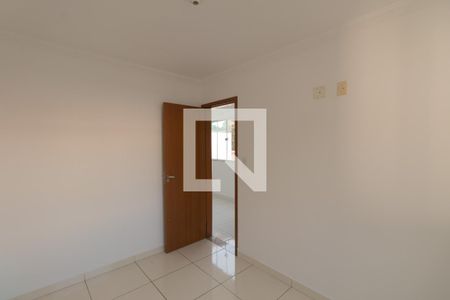 Quarto 1 de apartamento para alugar com 2 quartos, 58m² em Mantiqueira, Belo Horizonte