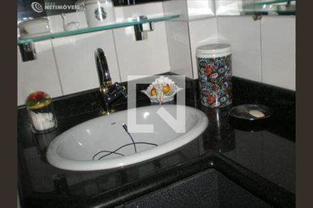 Apartamento à venda com 2 quartos, 74m² em Barro Preto, Belo Horizonte