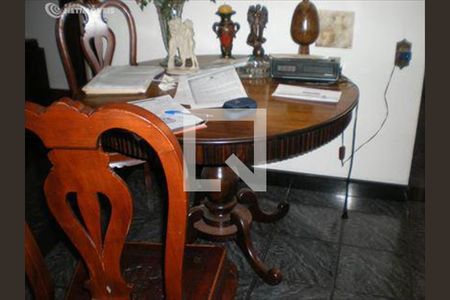 Apartamento à venda com 2 quartos, 74m² em Barro Preto, Belo Horizonte