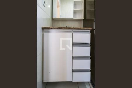 Banheiro de apartamento à venda com 2 quartos, 50m² em Penha, Rio de Janeiro
