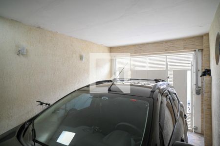 Garagem de casa à venda com 2 quartos, 180m² em Sacoma, São Paulo