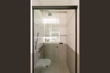 Banheiro de kitnet/studio à venda com 1 quarto, 25m² em Perdizes, São Paulo