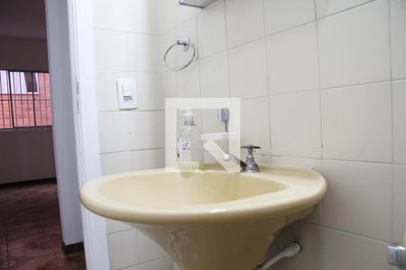 Banheiro Social de apartamento para alugar com 2 quartos, 56m² em Vila Progresso, Guarulhos
