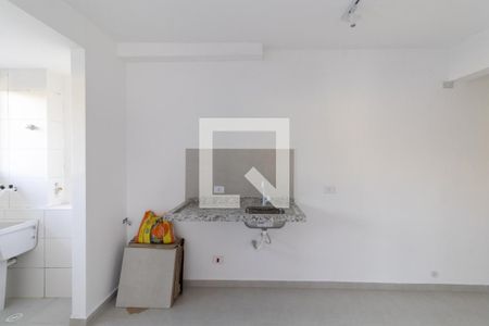 Cozinha e Área de Serviço de apartamento para alugar com 2 quartos, 38m² em Itaquera, São Paulo