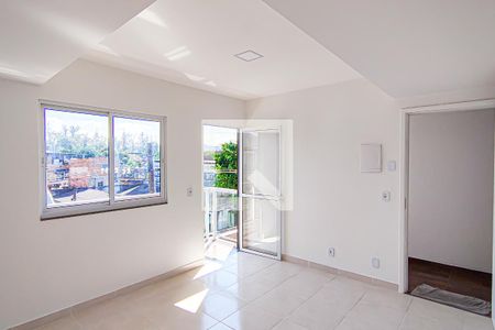 Sala de apartamento para alugar com 1 quarto, 54m² em Curicica, Rio de Janeiro