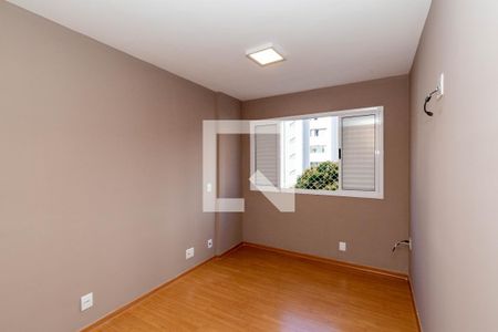 Suíte de apartamento para alugar com 2 quartos, 75m² em Buritis, Belo Horizonte