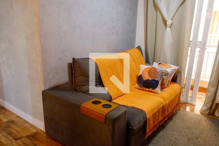 Sala de apartamento à venda com 3 quartos, 59m² em Novo Osasco, Osasco