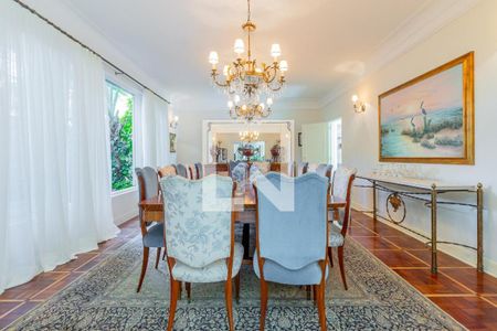 Casa à venda com 5 quartos, 572m² em Jardim Luzitania, São Paulo