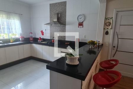 Casa de Condomínio à venda com 2 quartos, 197m² em Jardim Santa Lucia, Várzea Paulista