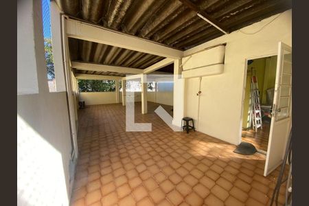 Casa à venda com 3 quartos, 150m² em Vista Alegre, Rio de Janeiro