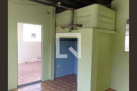 Casa à venda com 3 quartos, 150m² em Vista Alegre, Rio de Janeiro