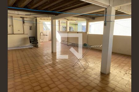 Casa à venda com 3 quartos, 150m² em Vista Alegre, Rio de Janeiro