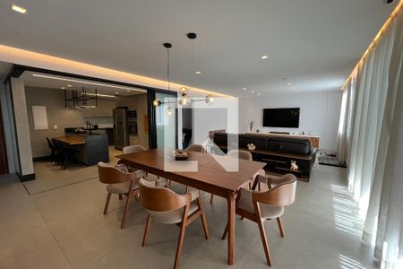 Apartamento à venda com 4 quartos, 212m² em Jardim Guanabara, Rio de Janeiro