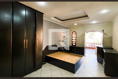 Suite  de casa para alugar com 3 quartos, 280m² em Parque Paineiras, São Paulo