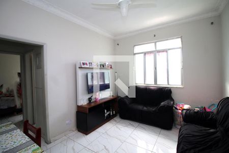 Sala de apartamento para alugar com 1 quarto, 46m² em Penha, Rio de Janeiro