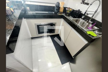 Sala/Cozinha de apartamento à venda com 2 quartos, 60m² em Parque Xangri-lá, Contagem