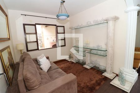 Sala de casa à venda com 4 quartos, 323m² em Jardim Guanabara, Rio de Janeiro