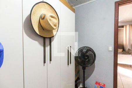 Quarto 1 de casa à venda com 3 quartos, 150m² em Guajuviras, Canoas