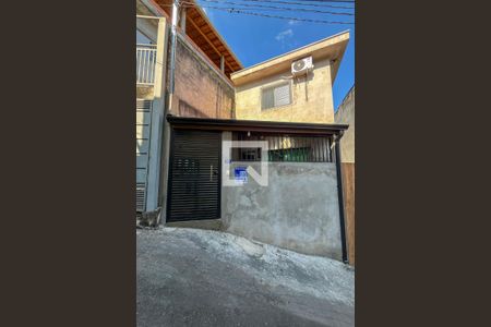 Fachada de casa à venda com 2 quartos, 134m² em Vila Pereira Barreto, São Paulo