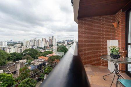 Apartamento à venda com 3 quartos, 129m² em Pinheiros, São Paulo