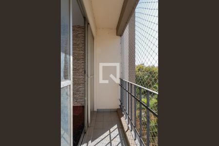 Sacada de apartamento para alugar com 2 quartos, 52m² em Vila Dionisia, São Paulo