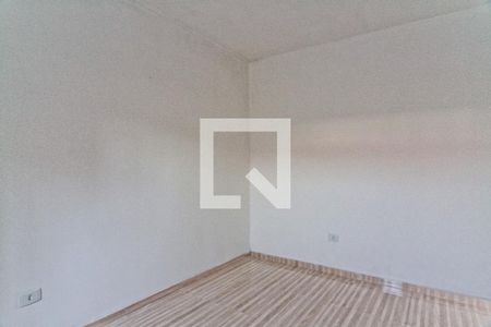 Quarto de casa para alugar com 1 quarto, 50m² em Parque Peruche, São Paulo