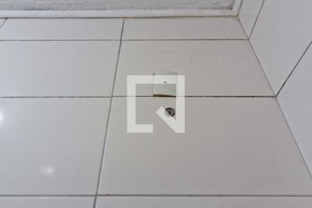 Banheiro de casa para alugar com 1 quarto, 50m² em Parque Peruche, São Paulo