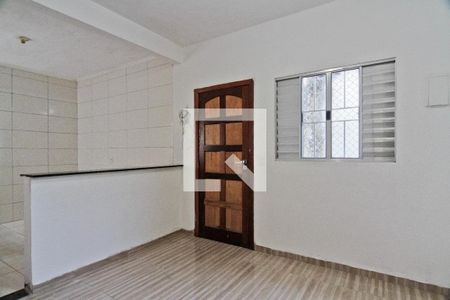 Sala de casa para alugar com 1 quarto, 50m² em Parque Peruche, São Paulo