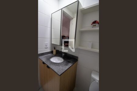Banheiro de apartamento para alugar com 1 quarto, 34m² em Butantã, São Paulo