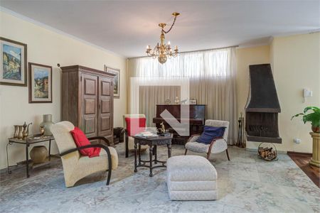 Casa à venda com 5 quartos, 341m² em Chácara Santo Antônio (Zona Sul), São Paulo