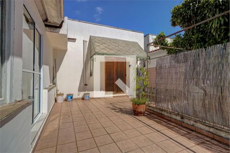 Casa à venda com 5 quartos, 341m² em Chácara Santo Antônio (Zona Sul), São Paulo