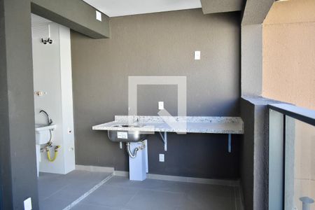 Sacada de apartamento à venda com 2 quartos, 69m² em Vila Clementino, São Paulo