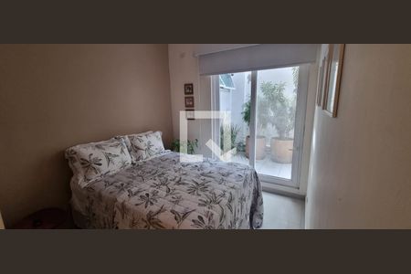 Quarto de casa à venda com 4 quartos, 300m² em Jardim Imbuí, Niterói