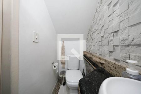 Lavabo de casa à venda com 3 quartos, 100m² em Parque Paineiras, São Paulo