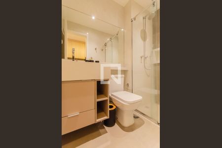 Banheiro de kitnet/studio para alugar com 1 quarto, 24m² em Vila Mariana, São Paulo