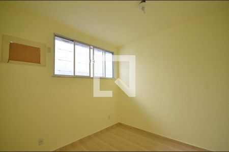 Quarto 1 de casa para alugar com 2 quartos, 45m² em Campo Grande, Rio de Janeiro