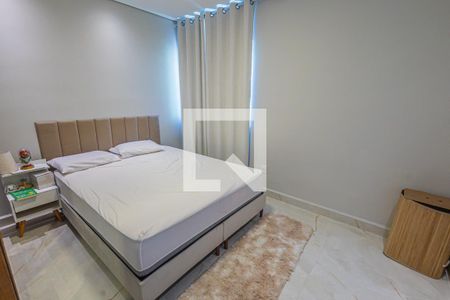 Quarto 1 de apartamento para alugar com 3 quartos, 70m² em Ouro Preto, Belo Horizonte